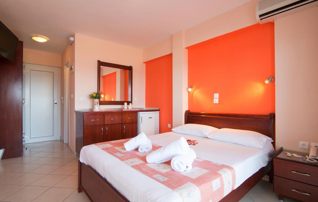 Sunrise Hotel Sarti Exterior foto